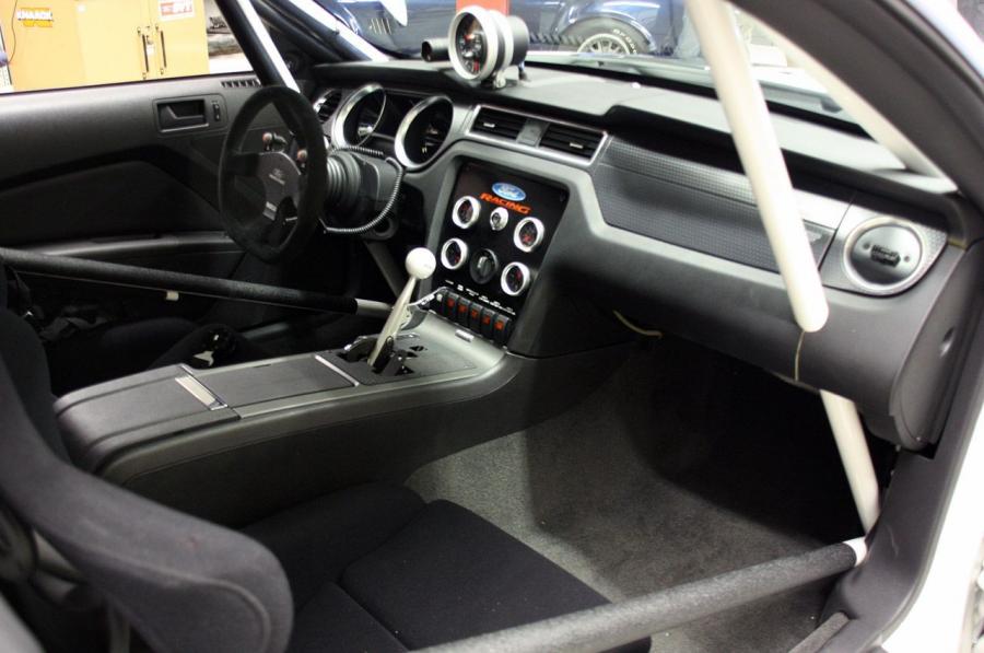  Ford Mustang Cobra Jet 2010 года  (фото 63 из 84)
